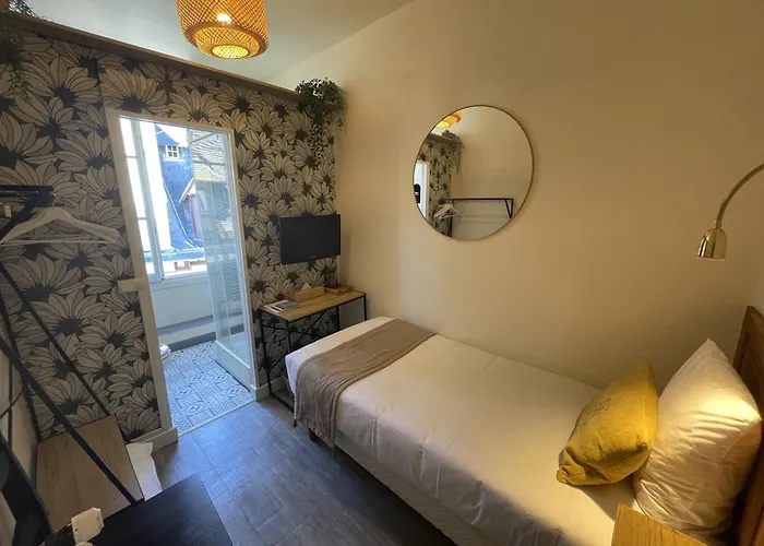 Le Trouville - Hotel De Charme