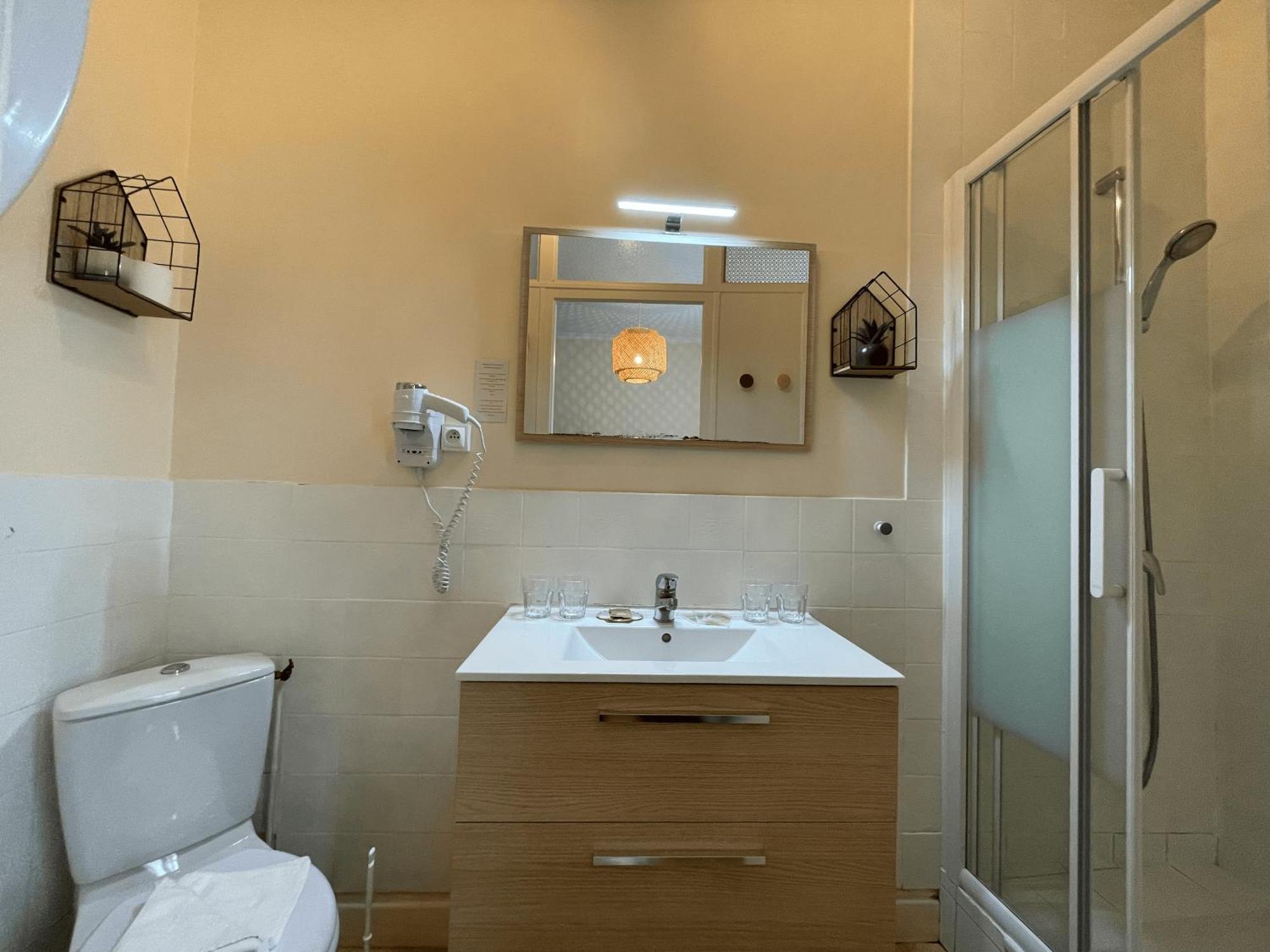 Hotel Le - De Charme 2*