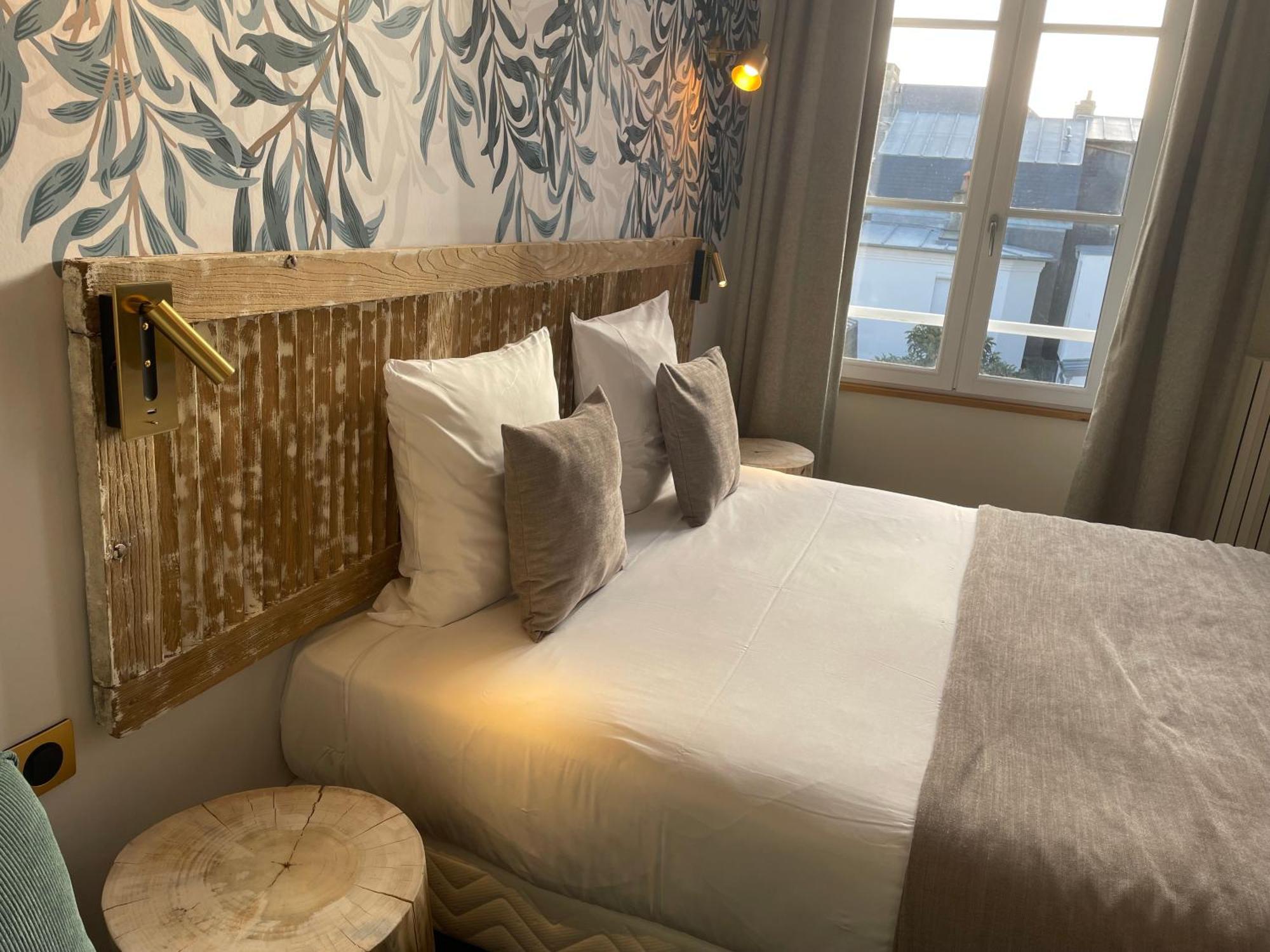 Hotel Le - De Charme 2*