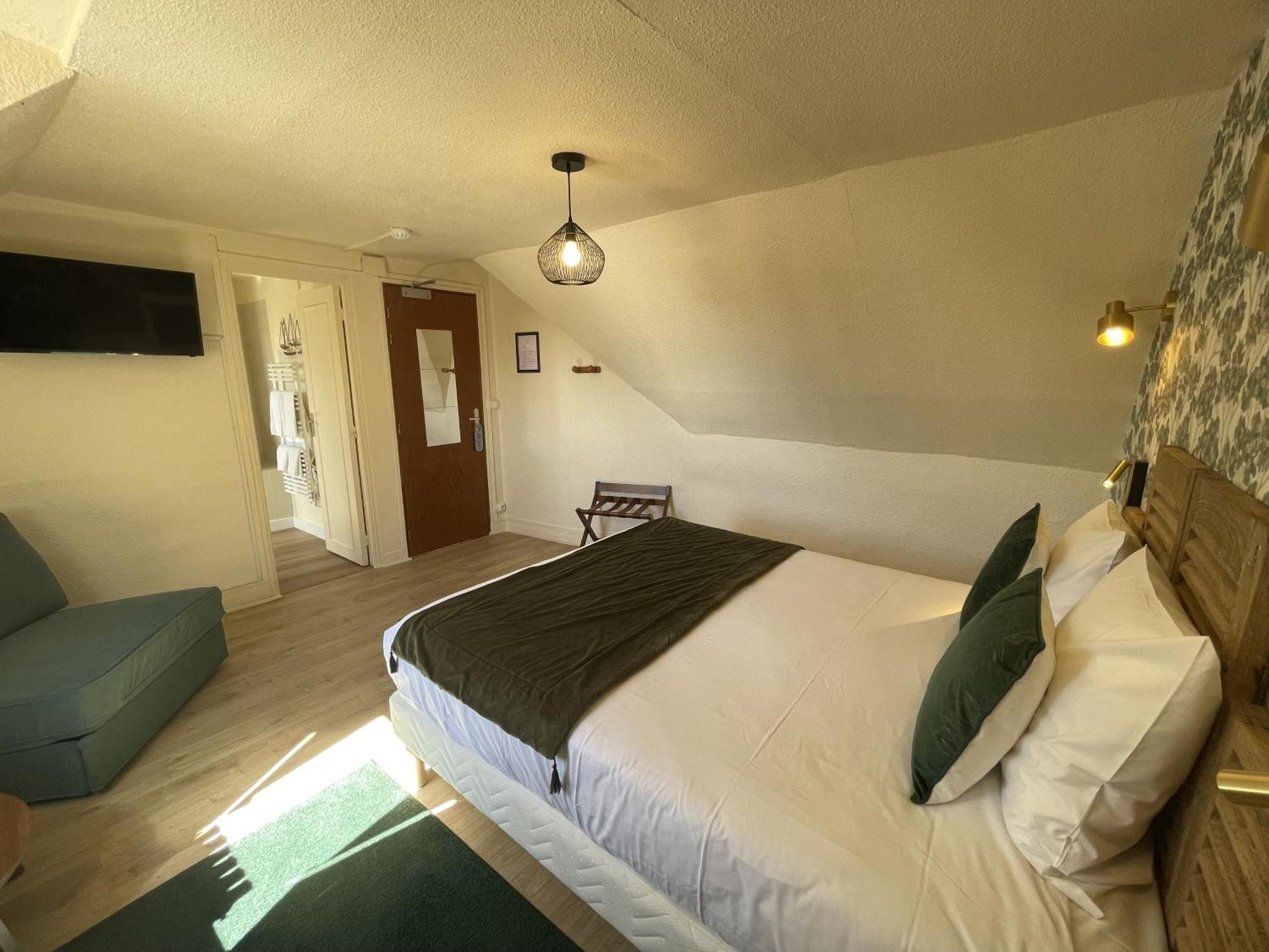 Le - De Charme Hotel 2*
